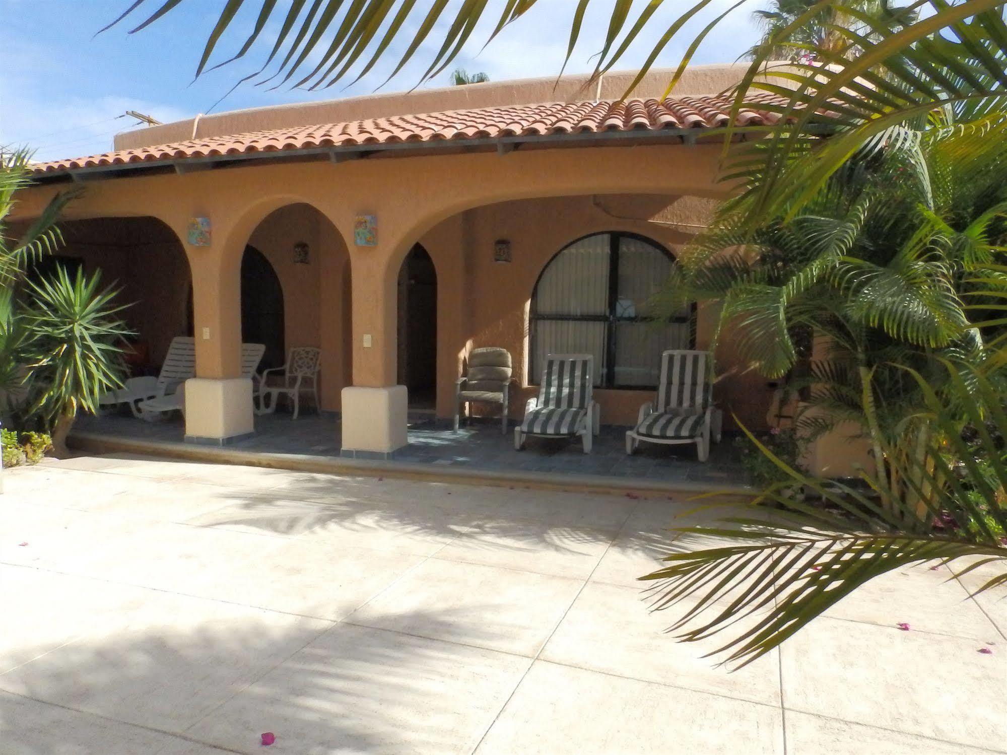 Casa Kootenay Waterfront Bnb La Paz Exterior photo